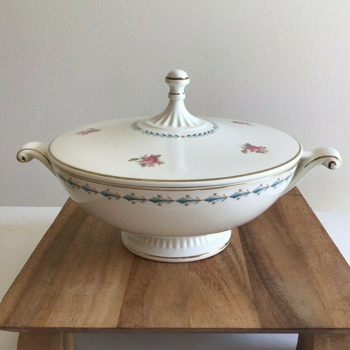 Vintage Harmony House Fine Neoclassical Style Soup Tureen