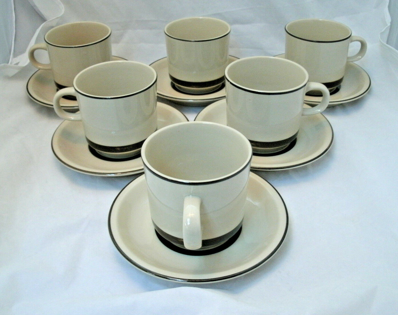 Sears Hamony House Strawberries 6 Coffee Tea Cup & Saucer Sets Stoneware 4112 Ec
